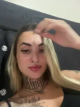 hotskinny1 online show from 21, 3, 2025