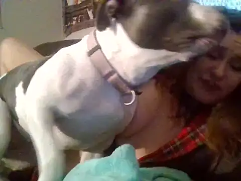 Snapshot of IvanaPlenty chatting on 22, 12, 2024 IvanaPlenty online show from 22, 12, 2024