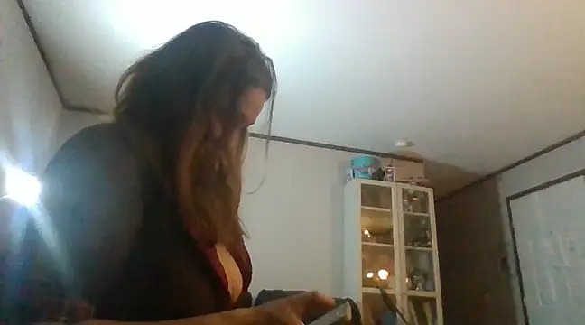 Snapshot of IvanaPlenty chatting on 22, 3, 2025 IvanaPlenty online show from 22, 3, 2025