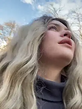 KikiWatson online show from 24, 12, 2024