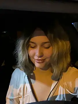 KikiWatson online show from 27, 12, 2024