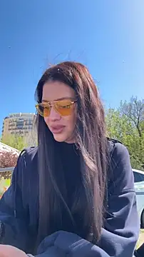 KikiWatson online show from 17, 4, 2026