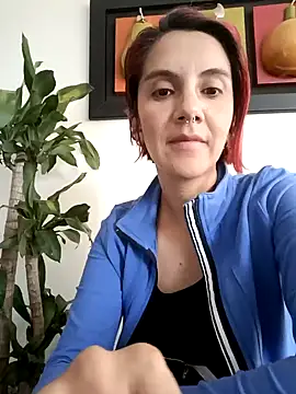 Snapshot of your_red_rose_ chatting on 11, 1, 2025 your red rose online show from 11, 1, 2025