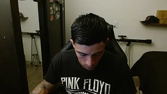 Snapshot of kv___xxx_ chatting on 8, 5, 2026 kv xxx online show from 8, 5, 2026