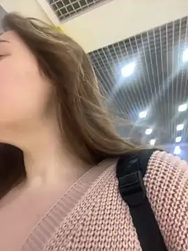 Snapshot of Topvi_ chatting on 23, 12, 2024 Topvi online show from 23, 12, 2024