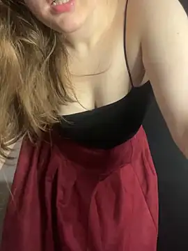 Snapshot of Topvi_ chatting on 17, 2, 2025 Topvi online show from 17, 2, 2025