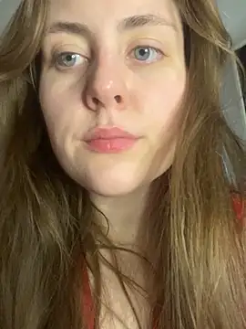 Snapshot of Topvi_ chatting on 11, 3, 2025 Topvi online show from 11, 3, 2025