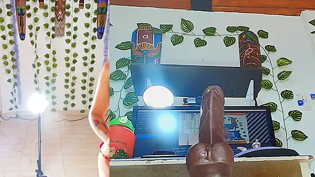 sharlotte funny online show from 27, 4, 2026