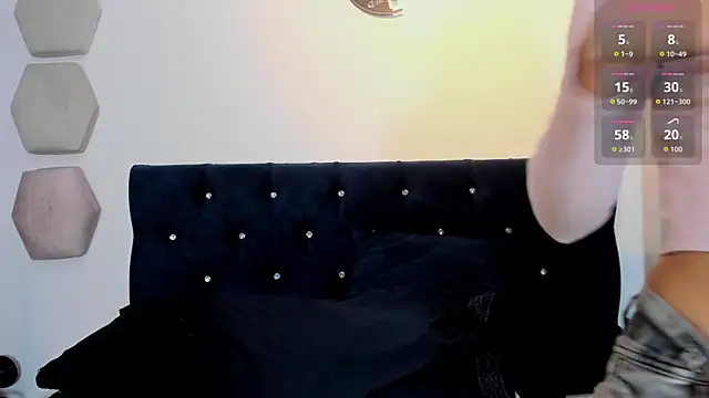yulianademond66 online show from 15, 7, 2026