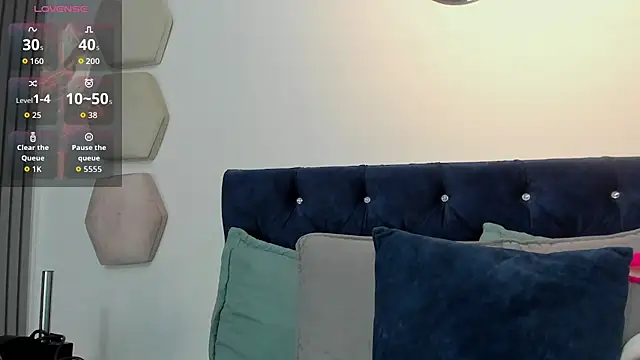 yulianademond66 online show from 3, 8, 2026