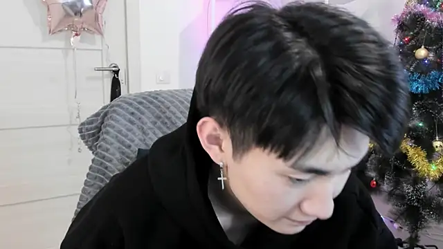 Miram Yu online show from 20, 12, 2024