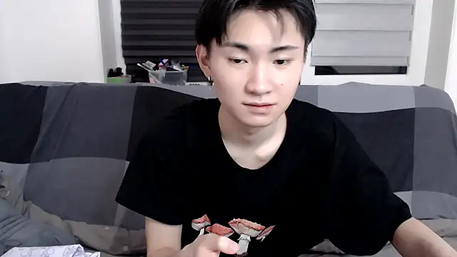 Miram Yu online show from 18, 1, 2025