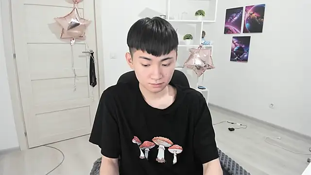 Miram Yu online show from 21, 3, 2025