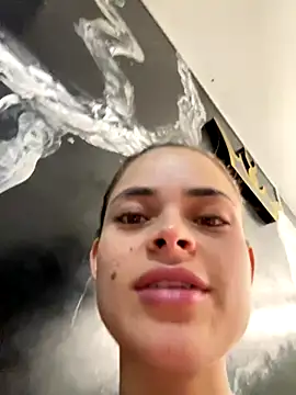 HannaRhodes online show from 9, 9, 2025