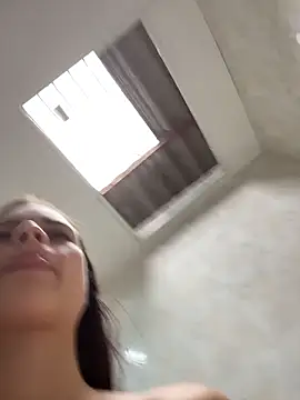 HannaRhodes online show from 12, 10, 2025