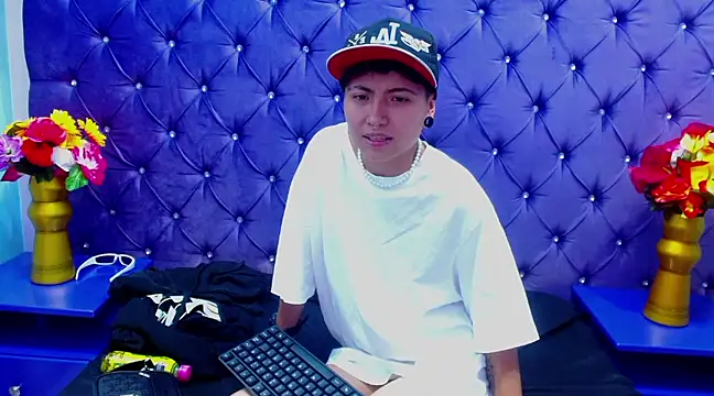 Snapshot of Im_Mathias chatting on 8, 1, 2025 Im Mathias online show from 8, 1, 2025