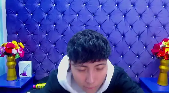 Snapshot of Im_Mathias chatting on 12, 1, 2025 Im Mathias online show from 12, 1, 2025