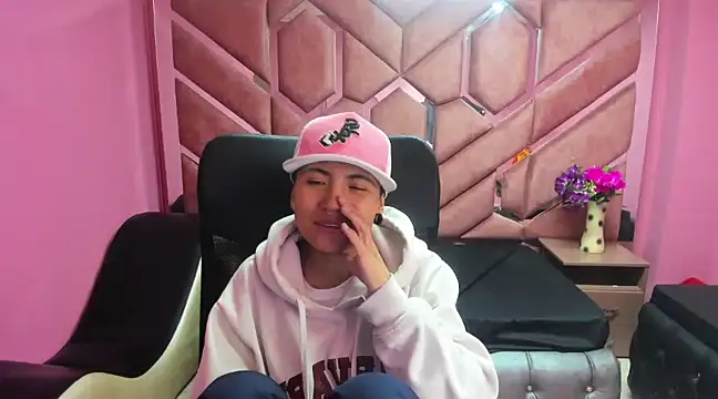 Snapshot of Im_Mathias chatting on 21, 1, 2025 Im Mathias online show from 21, 1, 2025