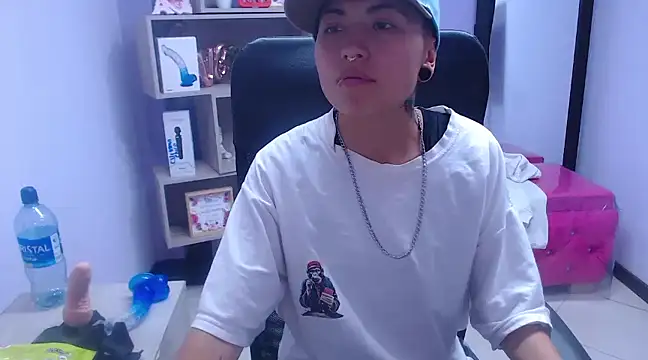 Snapshot of Im_Mathias chatting on 13, 2, 2025 Im Mathias online show from 13, 2, 2025