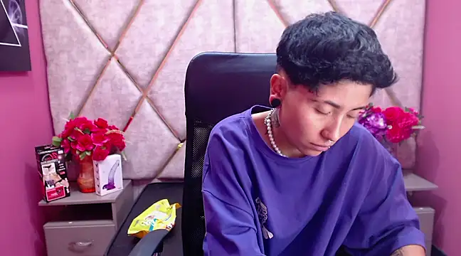 Snapshot of Im_Mathias chatting on 14, 2, 2025 Im Mathias online show from 14, 2, 2025