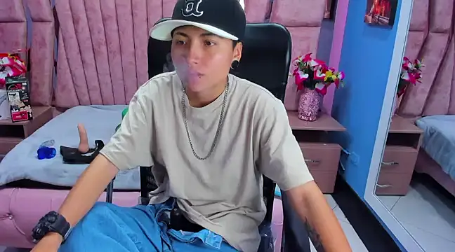 Snapshot of Im_Mathias chatting on 11, 3, 2025 Im Mathias online show from 11, 3, 2025