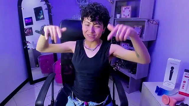 Snapshot of Im_Mathias chatting on 11, 10, 2025 Im Mathias online show from 11, 10, 2025