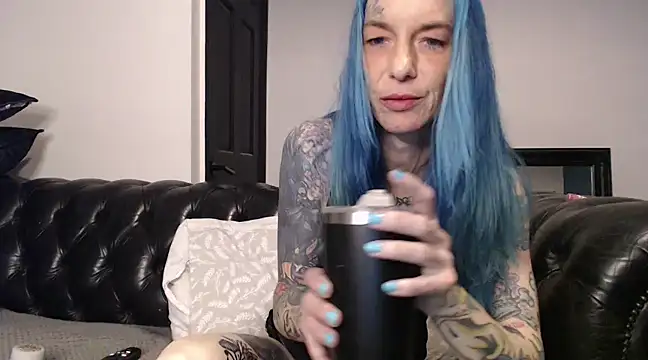 Snapshot of RavenryderUK chatting on 9, 3, 2025 RavenryderUK online show from 9, 3, 2025