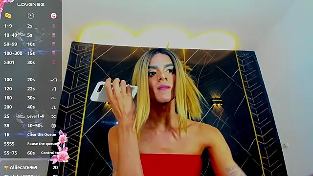 Snapshot of Isabella_stanford2 chatting on 2, 3, 2025 Isabella stanford2 online show from 2, 3, 2025