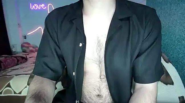 Snapshot of hunter_boy chatting on 11, 2, 2025 hunter boy online show from 11, 2, 2025