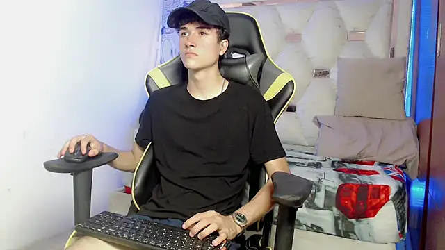 johnny cagee online show from 28, 9, 2025