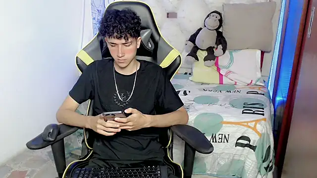 johnny cagee online show from 20, 11, 2025