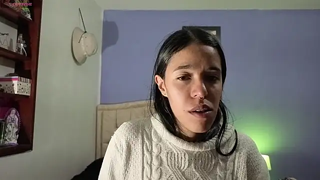 Snapshot of stephania_t chatting on 10, 6, 2026 stephania t online show from 10, 6, 2026