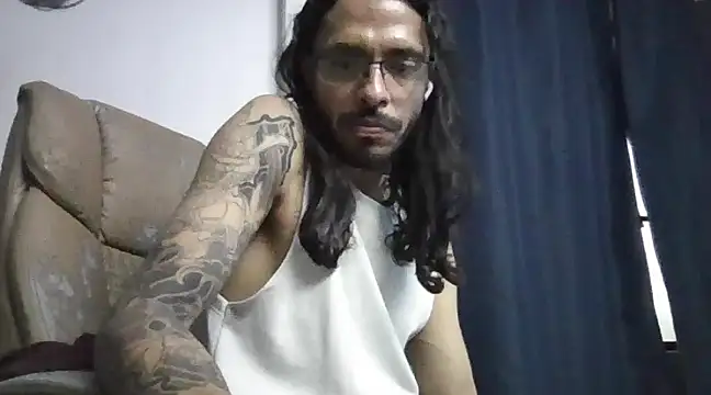 Snapshot of Donstark6669 chatting on 17, 12, 2024 Donstark6669 online show from 17, 12, 2024