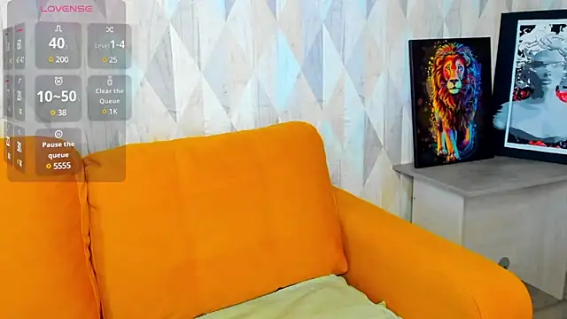 Michelle Blond online show from 3, 2, 2025