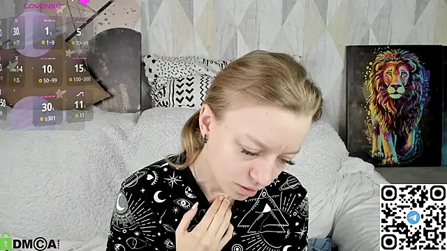 Michelle Blond online show from 4, 10, 2025