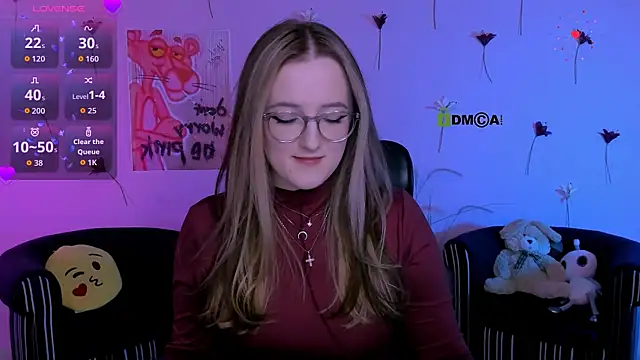 luna berryy online show from 28, 4, 2026