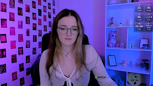 luna berryy online show from 25, 7, 2026