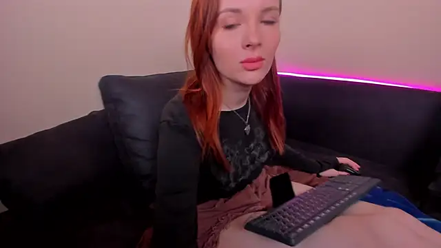 AprilAvery online show from 26, 4, 2026