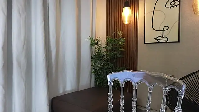 Sharlotte Milk online show from 3, 10, 2025