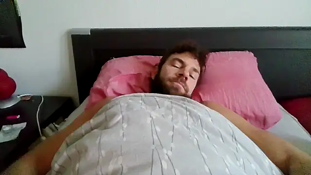 alpha-hunk online show from 26, 10, 2025