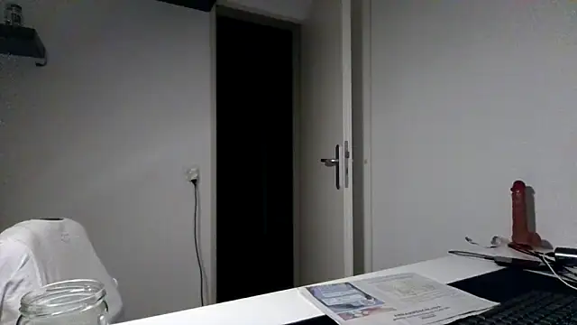 alpha-hunk online show from 18, 4, 2026