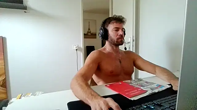 alpha-hunk online show from 9, 6, 2026