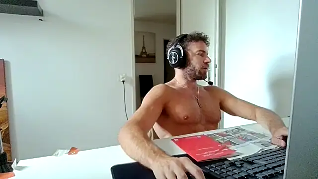 alpha-hunk online show from 11, 6, 2026