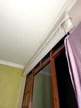 aurora divine online show from 17, 10, 2025