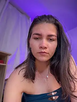 aurora divine online show from 7, 6, 2026