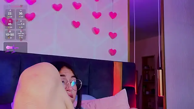 MadyJackson online show from 25, 4, 2026