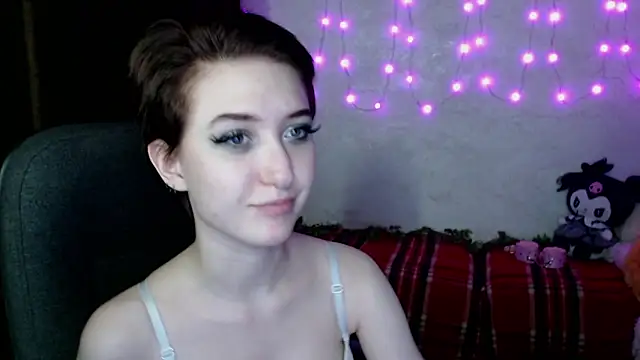 Snapshot of MilanaThorn chatting on 1, 3, 2025 MilanaThorn online show from 1, 3, 2025