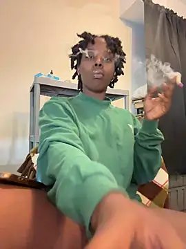 choclatepeaach online show from 22, 4, 2026