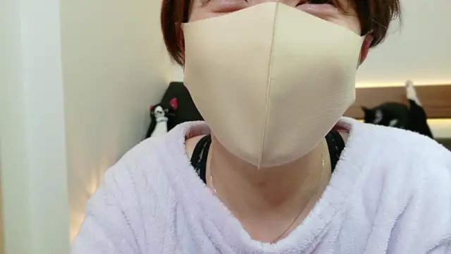 Risa 06 online show from 7, 1, 2025