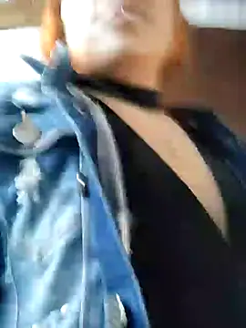 Caro kitty- online show from 31, 1, 2025